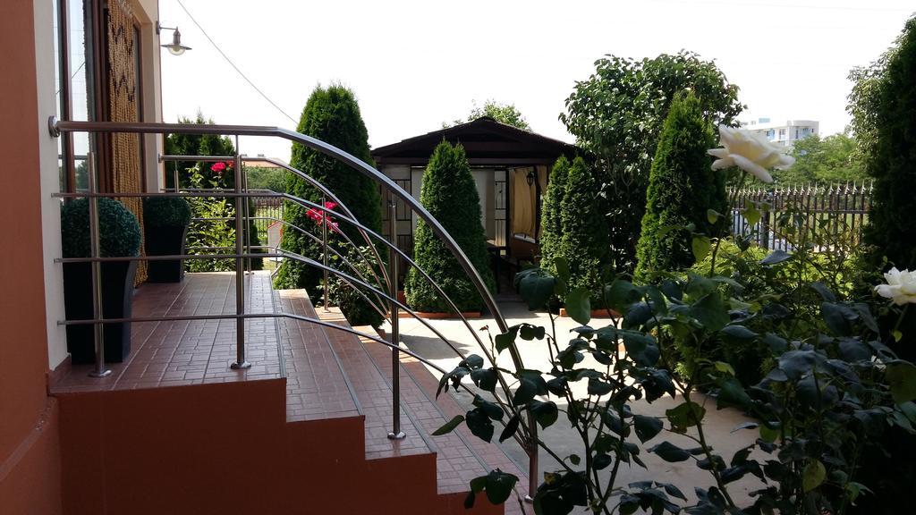 Hotel Casa Mevas Costinesti Esterno foto